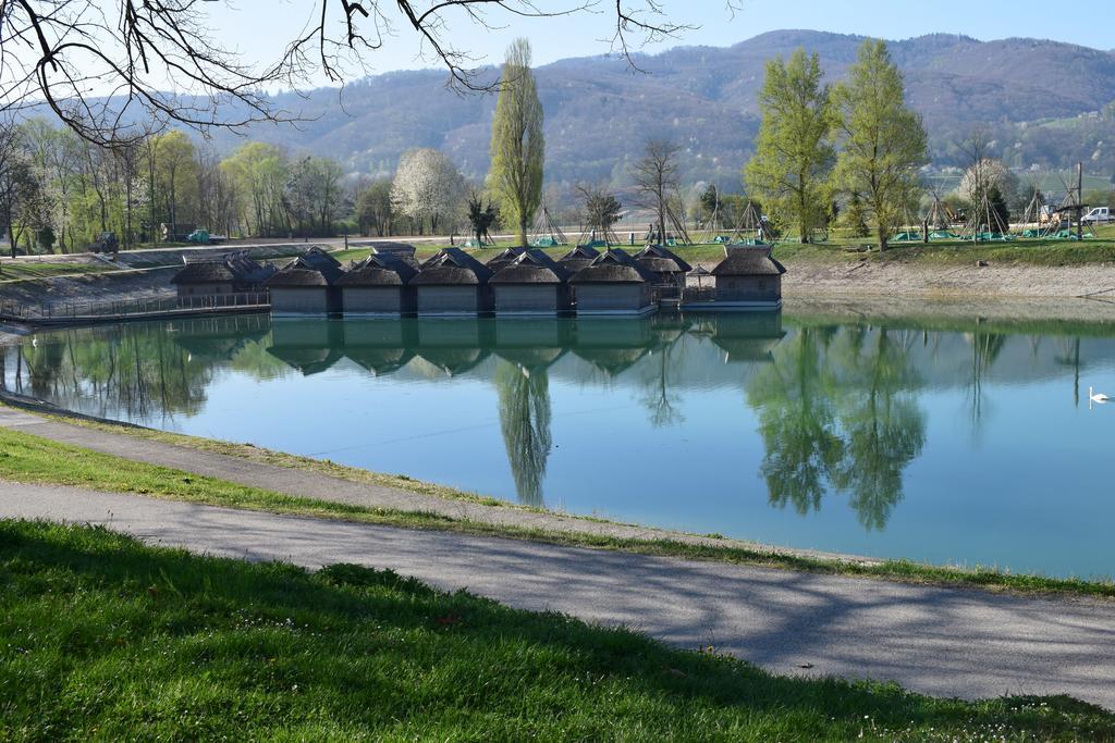 Borovnica Catez Apartment Catez ob Savi Bagian luar foto